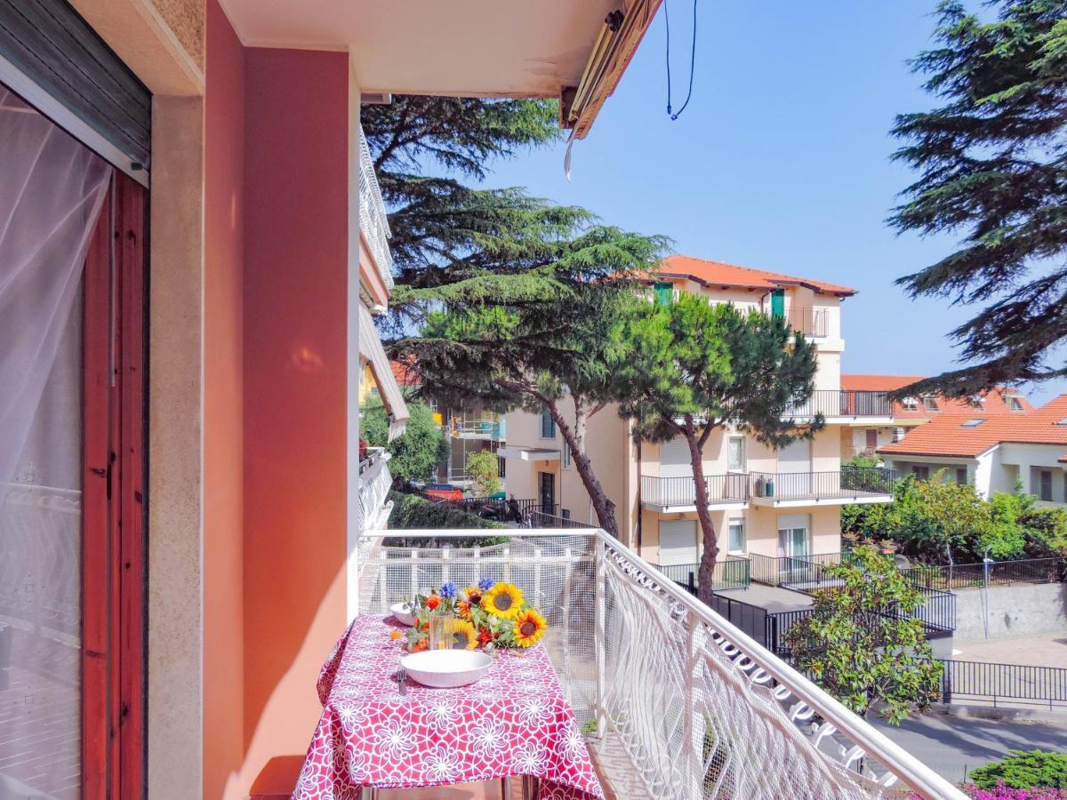 Апартаменты H11 Terrazzo Al Mare - Riva Ligure - Spiagge Экстерьер фото
